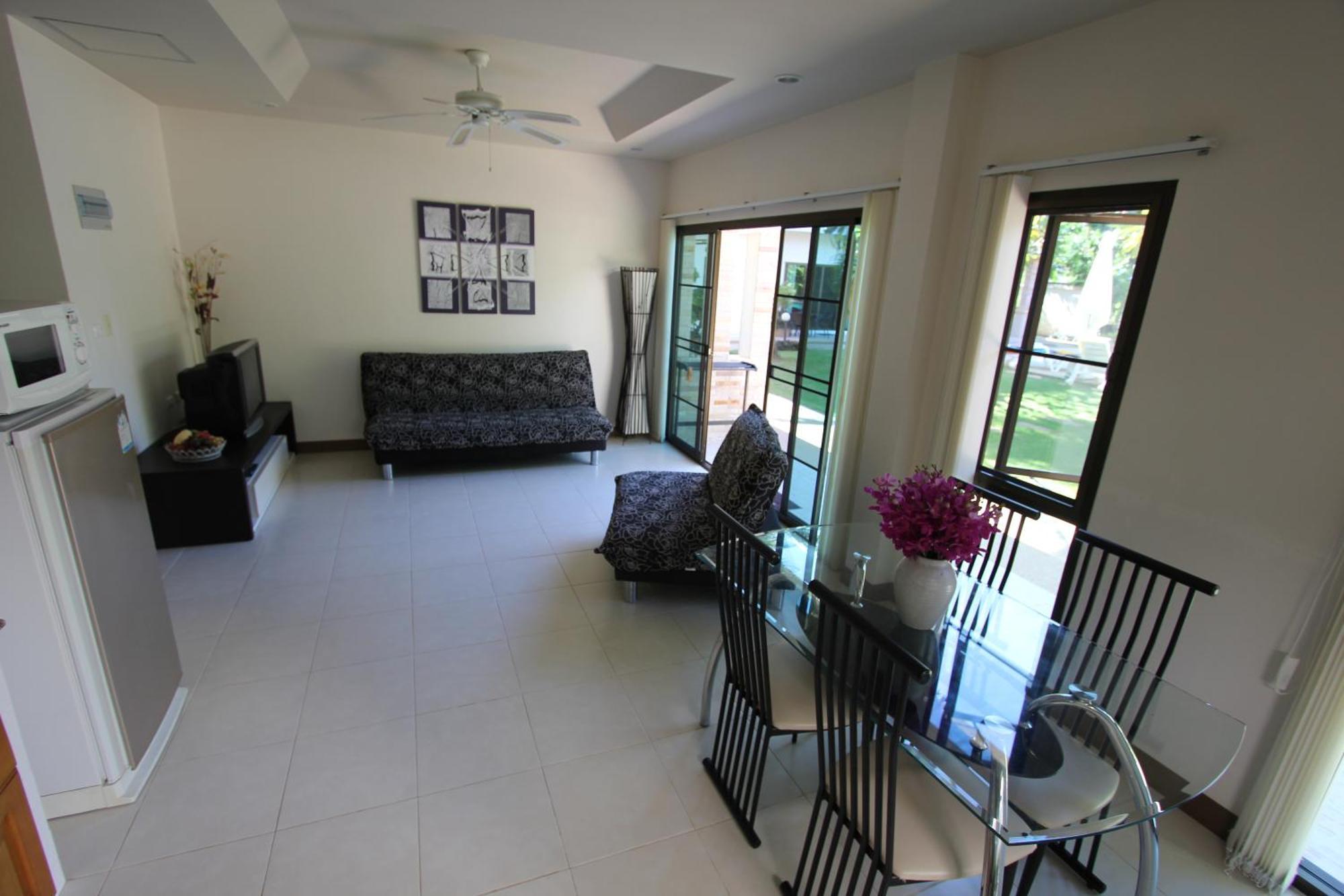 Babylon Pool Villas Nai Harn Quarto foto