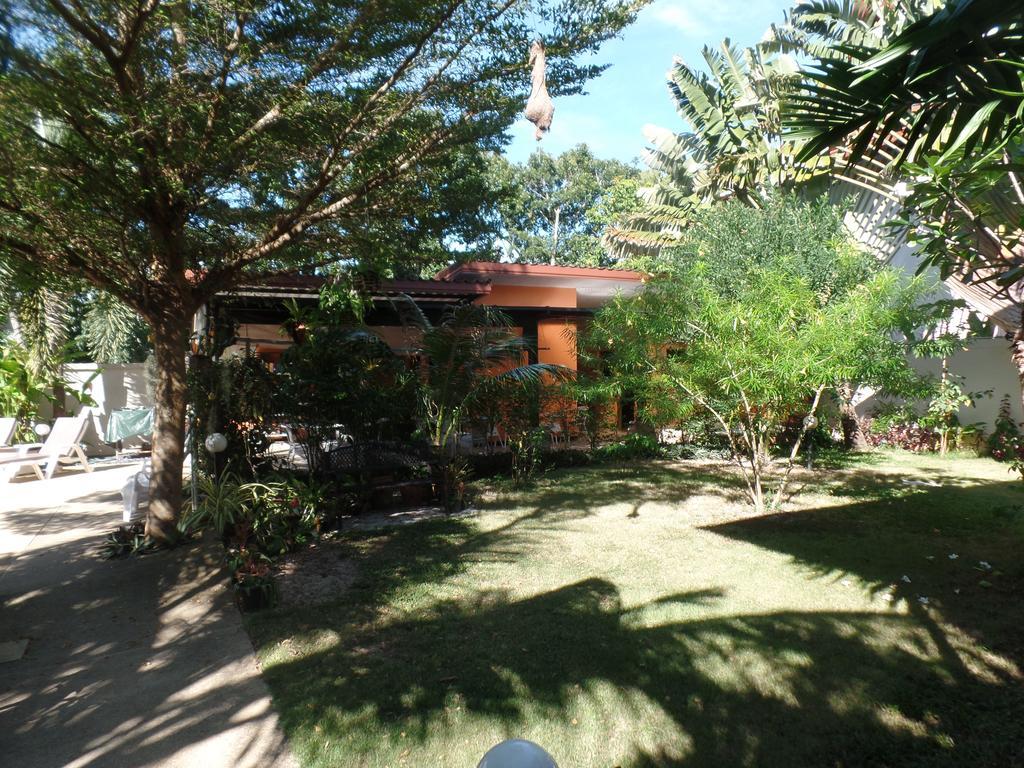 Babylon Pool Villas Nai Harn Exterior foto